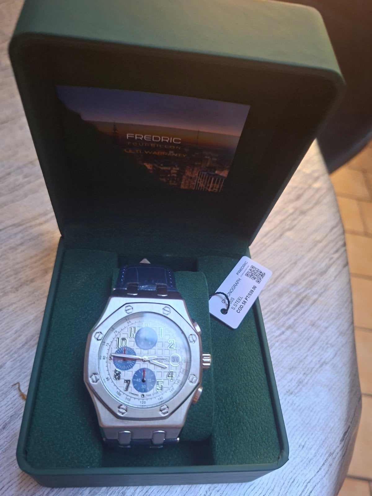 montre homme FREDRIC, Autres marques, Enlèvement ou Envoi, Autres matériaux, Autres matériaux