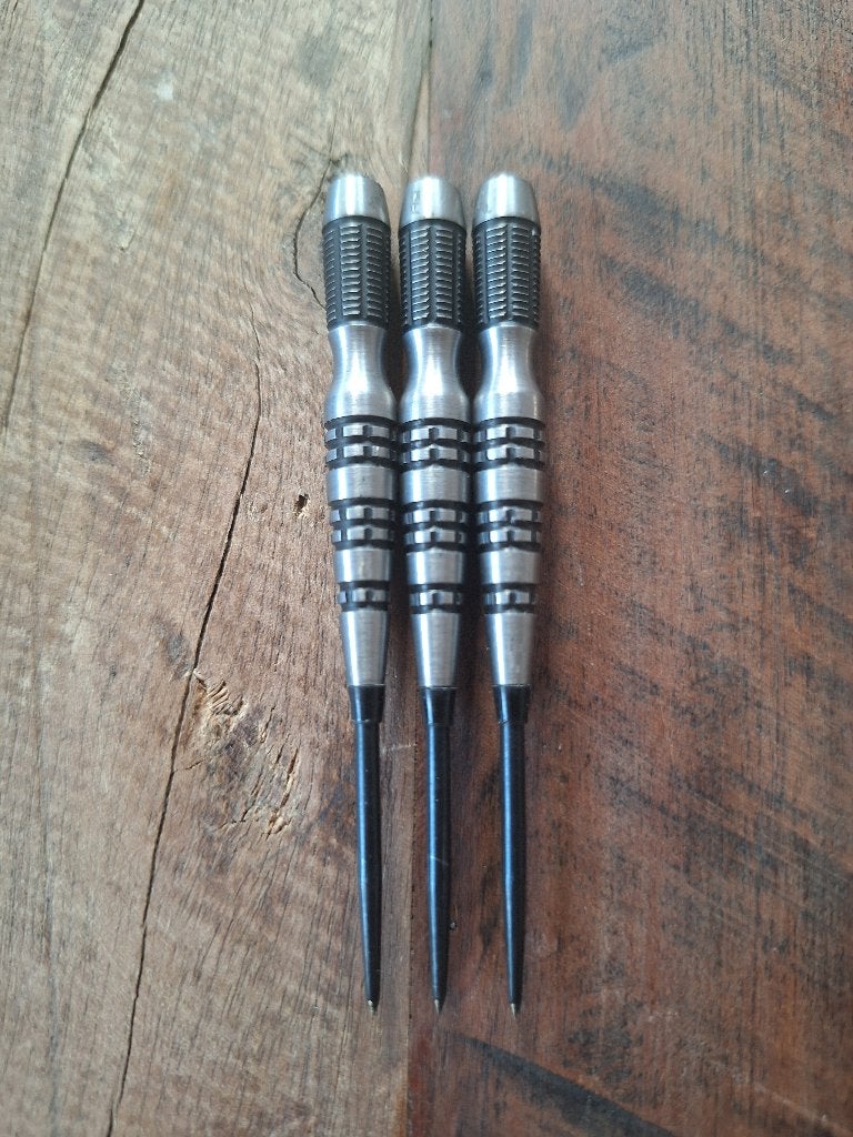 Red Dragon Peter Wright Black Racer 24gr, Sport en Fitness, Ophalen of Verzenden, Zo goed als nieuw, Pijlen