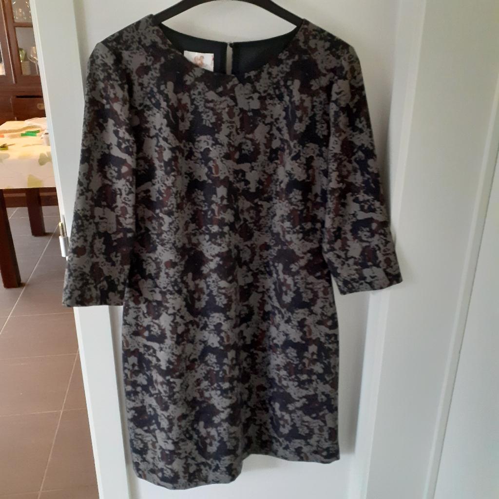 THELMA & LOUISE Rechte jurk met print Maat: 42? Prijs: € 6, Vêtements | Femmes, Robes, Porté, Taille 42/44 (L), Autres couleurs
