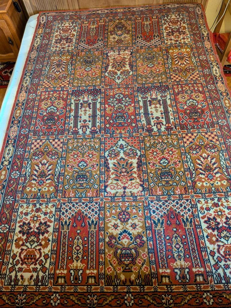 Vintage tapijt in zeer goede staat 190 cm x 120 cm, Huis en Inrichting, Stoffering | Tapijten en Vloerkleden, Ophalen, Zo goed als nieuw