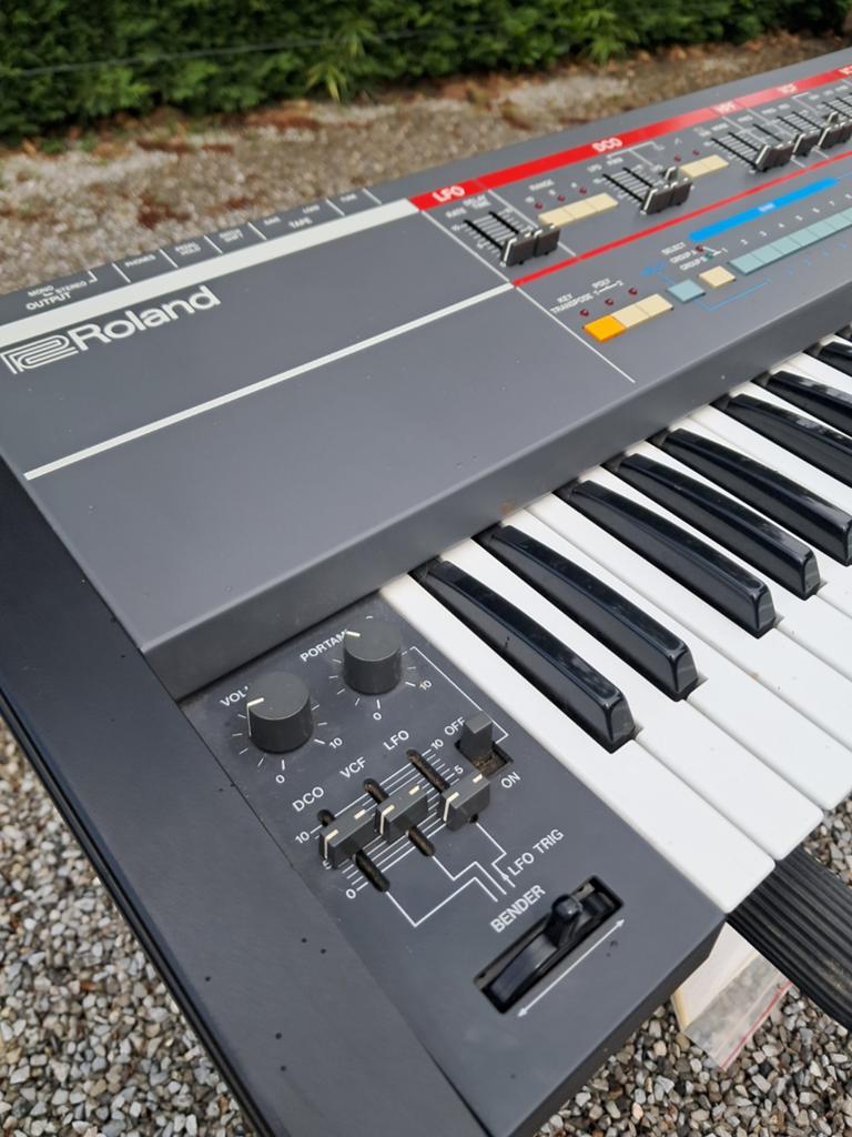Synthétiseur Roland juno 106, Muziek en Instrumenten, Ophalen of Verzenden, Roland