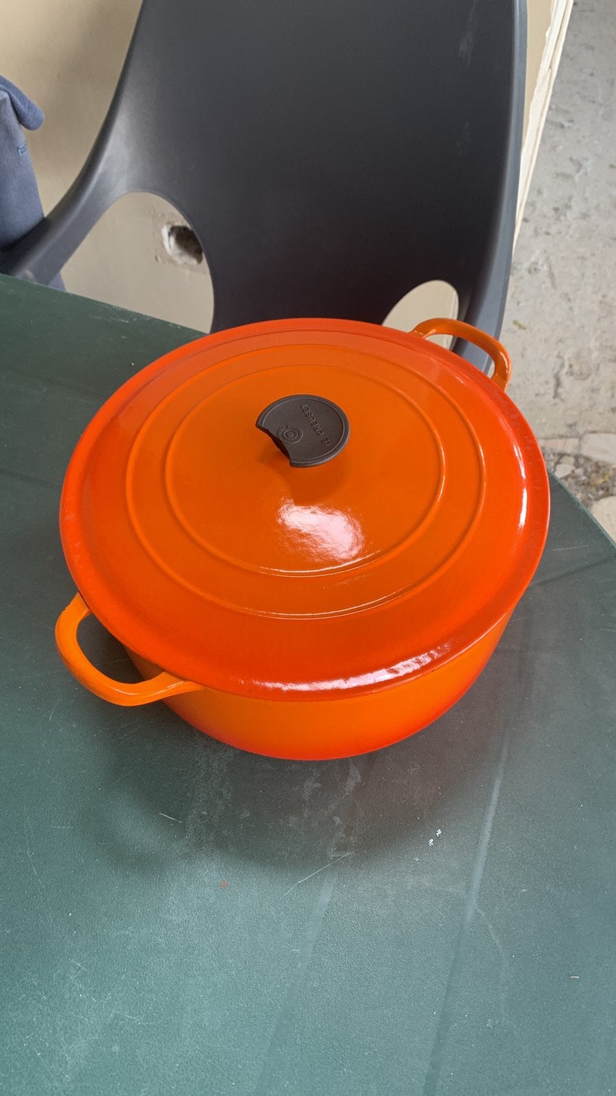 Gietijzeren pot Le Creuset, Huis en Inrichting, Keuken | Potten en Pannen, Ophalen, Gebruikt, Le Creuset, Geschikt voor barbecue