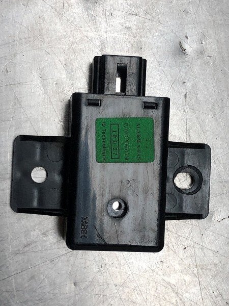 RELAIS D'ALARME Daewoo / Chevrolet Spark (|95954538|), Daewoo, Dhr. M. Roggen, Stadsweg 37 37
9917 PV  WIRDUM GR., NL, Utilisé