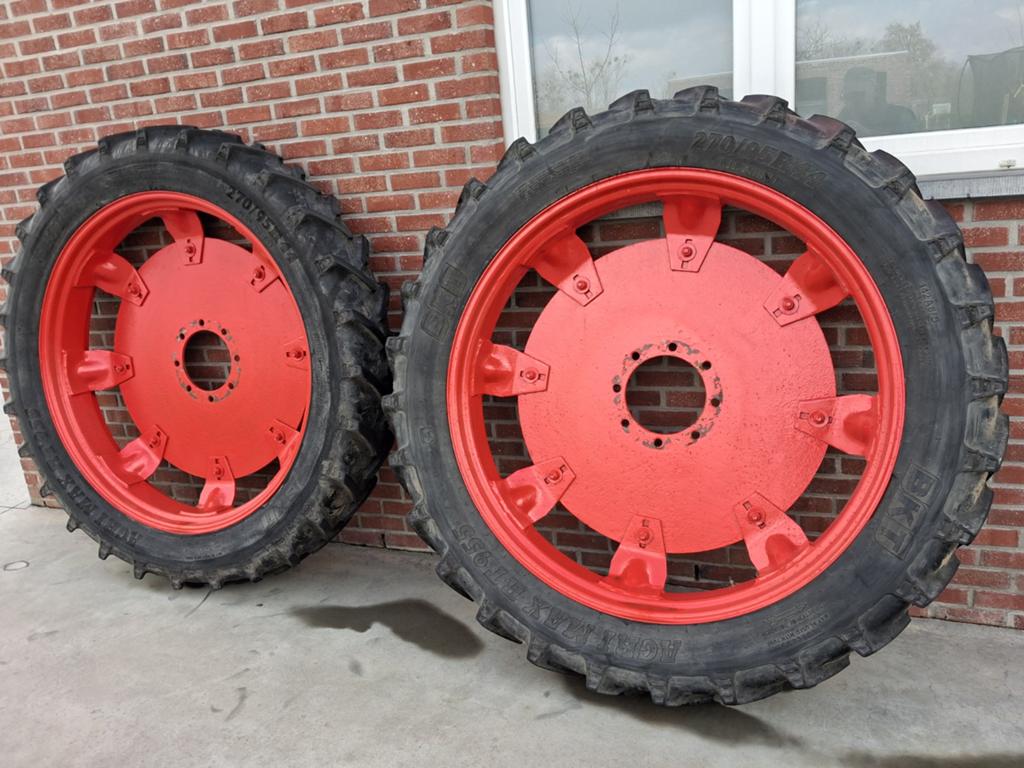 Fendt wielen, Ophalen
