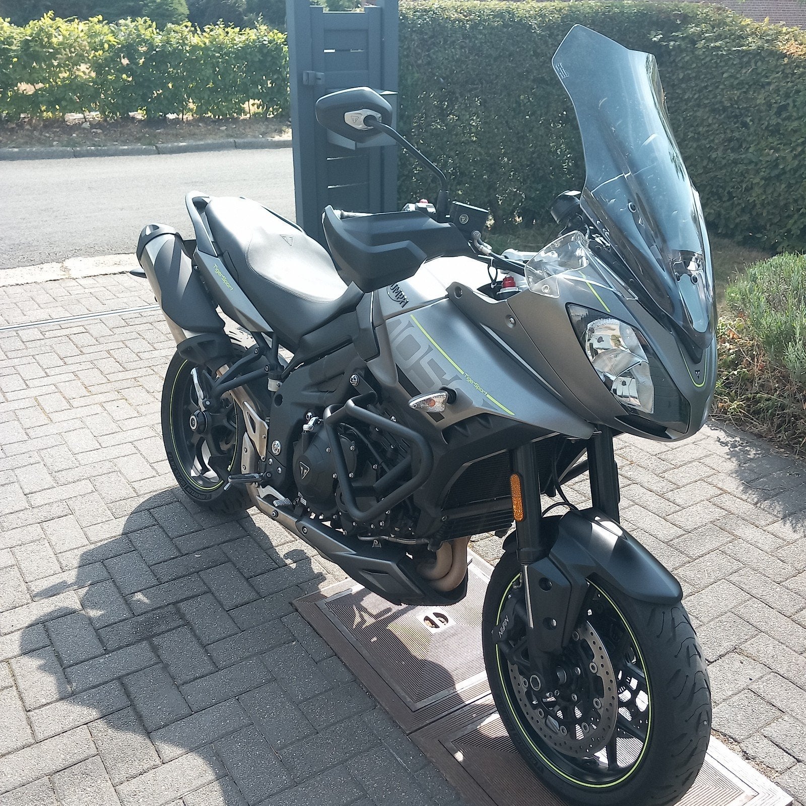 Triumph Tiger Sport 1050 2020, Occasion, Motorrijbewijs A, 3 cilinders, Particulier