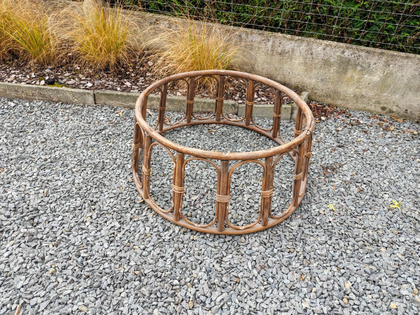 pièce de meuble en rotin/bambou, Enlèvement