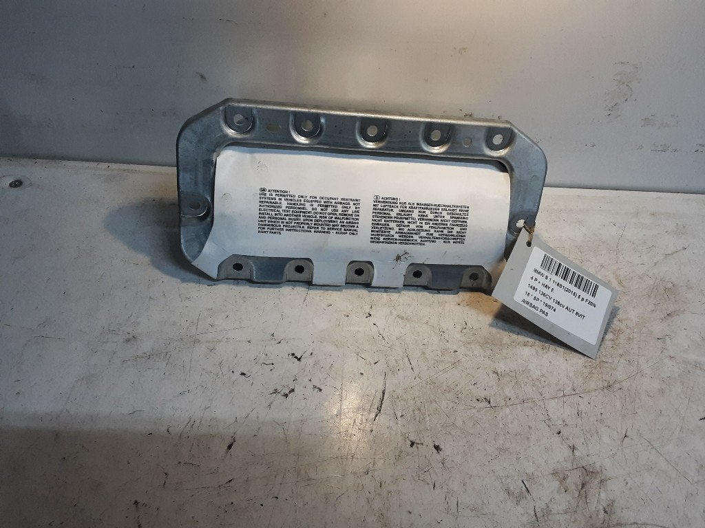 AIRBAG PASSAGER BMW 1 serie (F20) (34089354H), Mevr. I. Hauben, Utilisé, BMW, Rue de l'Espoir 34 34
4030  GRIVEGNÉE, BE