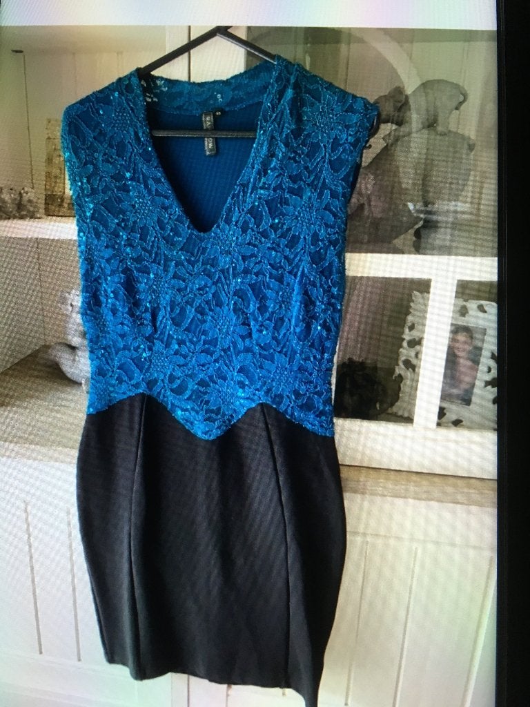 Nieuw mooi kleedje mooi afgewerkt . maat 40, Maat 38/40 (M), Blauw, Nieuw, Ophalen of Verzenden