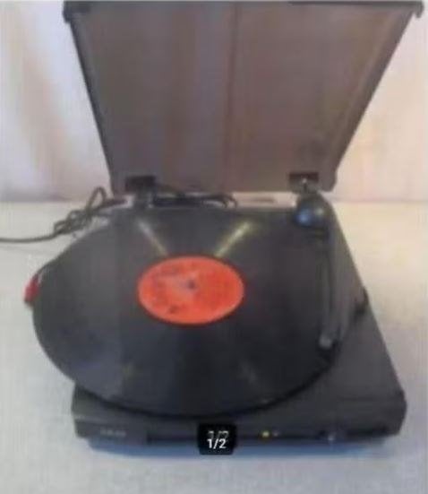 Prima Spelende Platenspeler van Akai, Ophalen of Verzenden, Zo goed als nieuw, Platenspeler, Akai