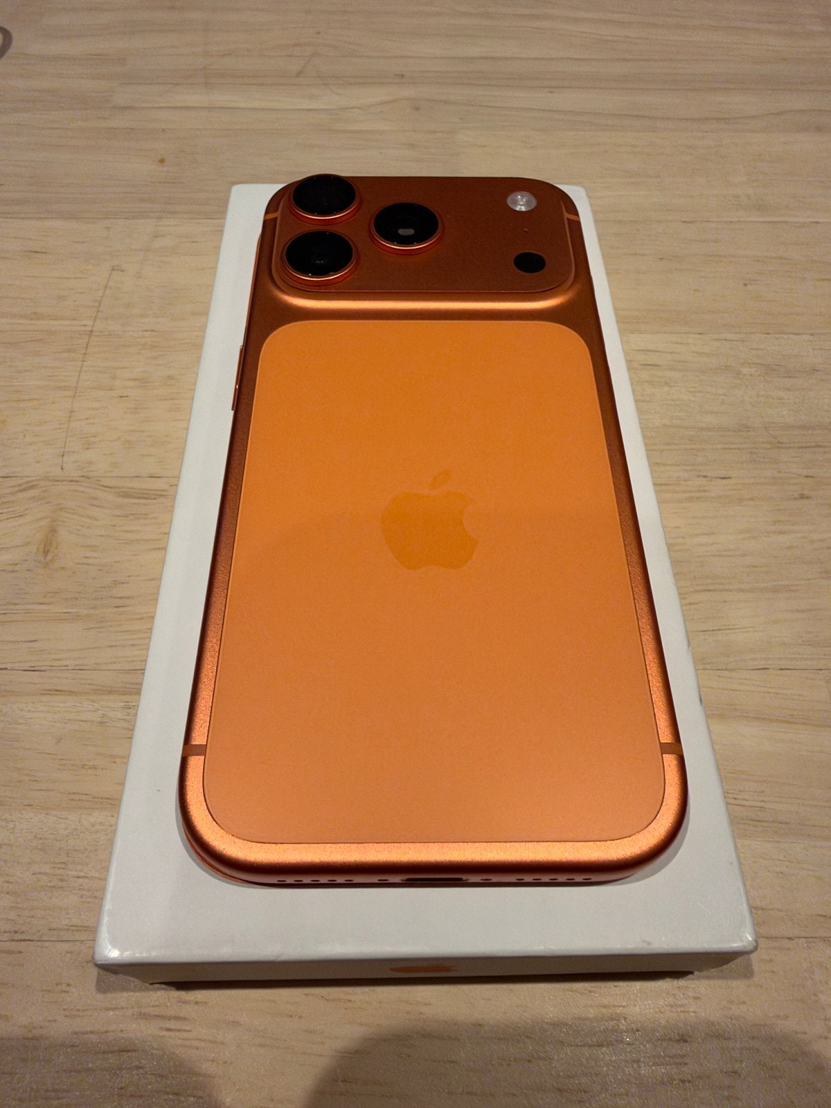 Iphone 17 pro 512gb Cosmic orange, Télécoms, 512 GB, Comme neuf, Enlèvement, Sans abonnement