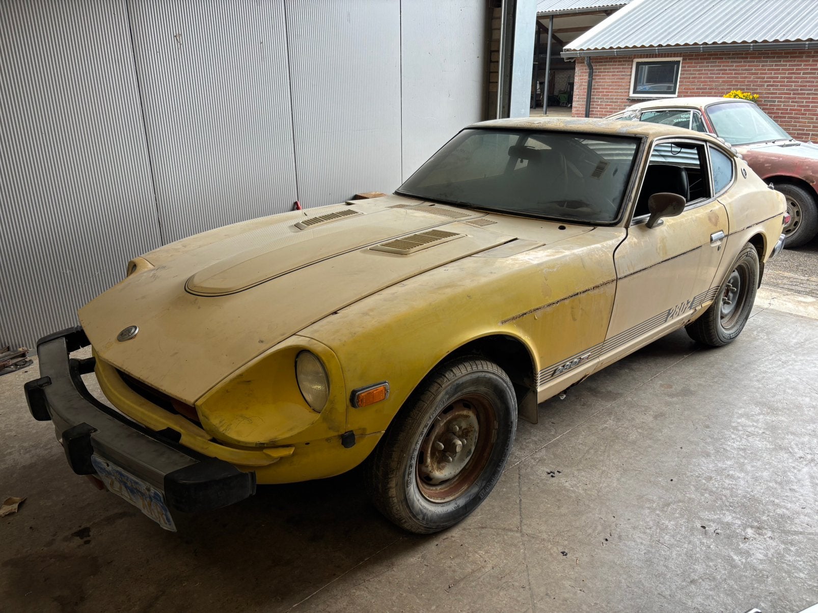Datsun 280Z coupe 1977 sunburst yellow, Auto's, Oldtimers, Overige merken, Zwart, Geel, Handgeschakeld