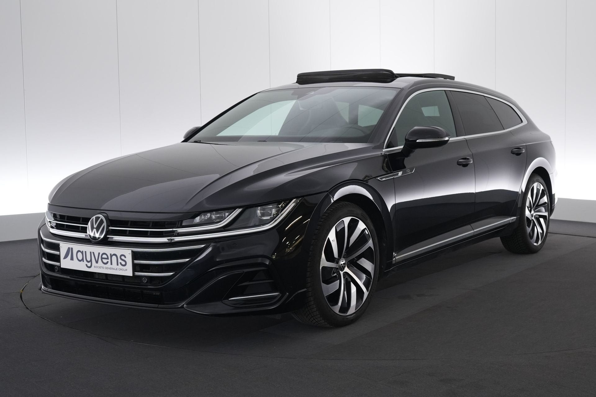 (2DRW118) VOLKSWAGEN ARTEON SB, Arteon, Gebruikt, Zwart, Leder