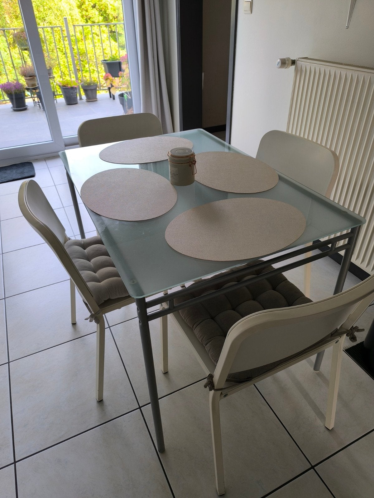 ensemble de cuisine, 100 à 150 cm, Quatre personnes, Verre, Enlèvement