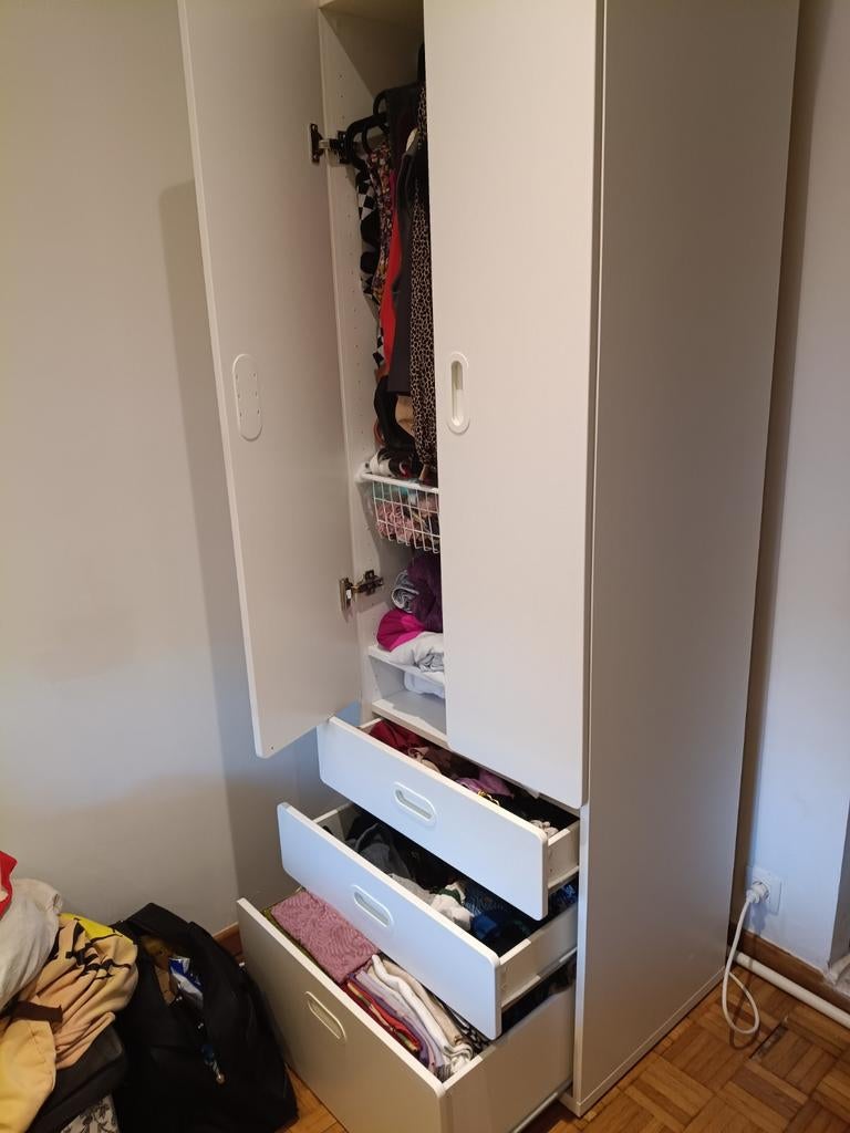 Ikea kinder kleding kast, 50 tot 100 cm, Zo goed als nieuw, Overige houtsoorten, 50 tot 75 cm