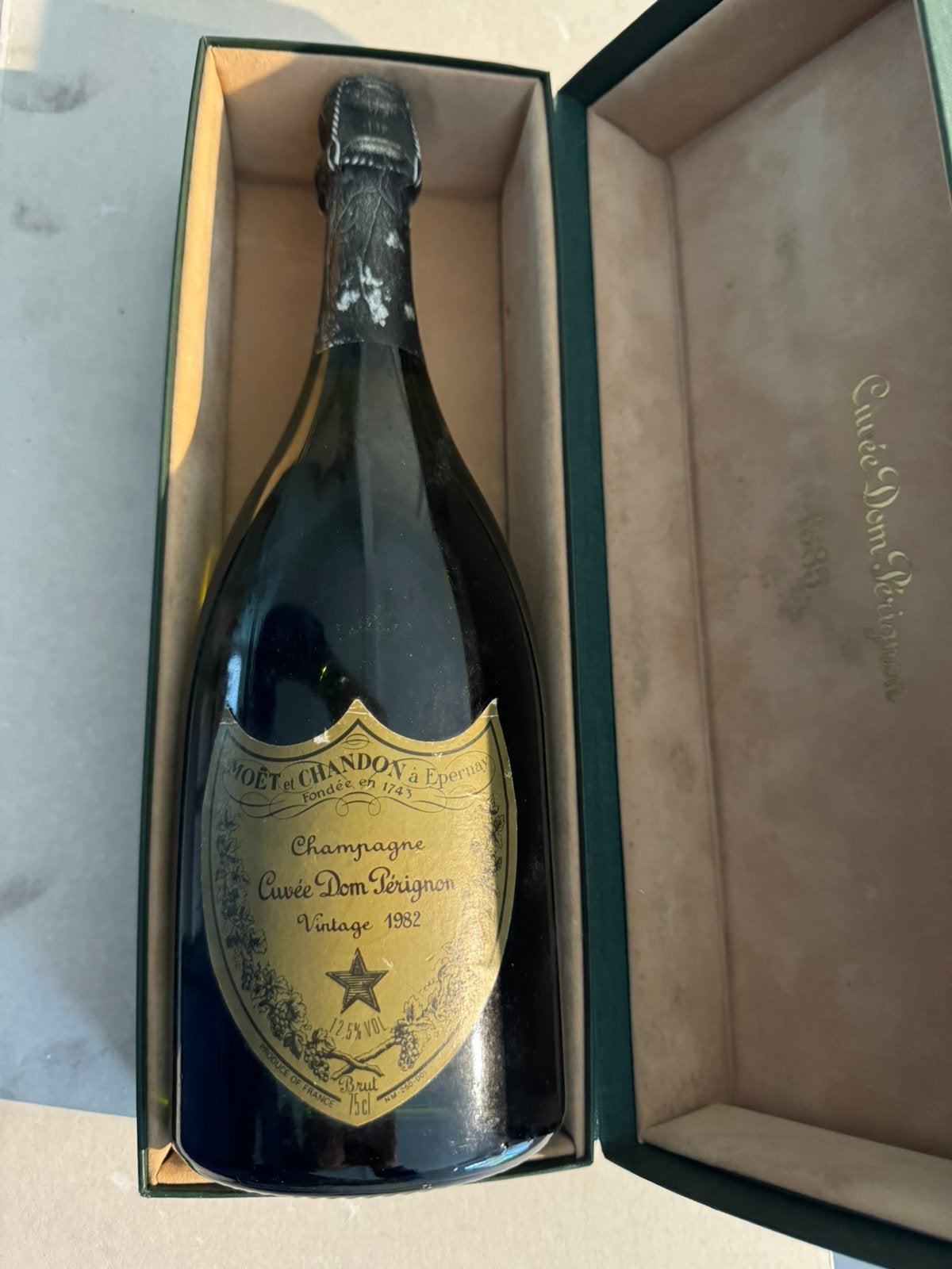 Dom Pérignon Vintage 1982 (75 cl), Collections, Vins, Comme neuf, Champagne, Enlèvement