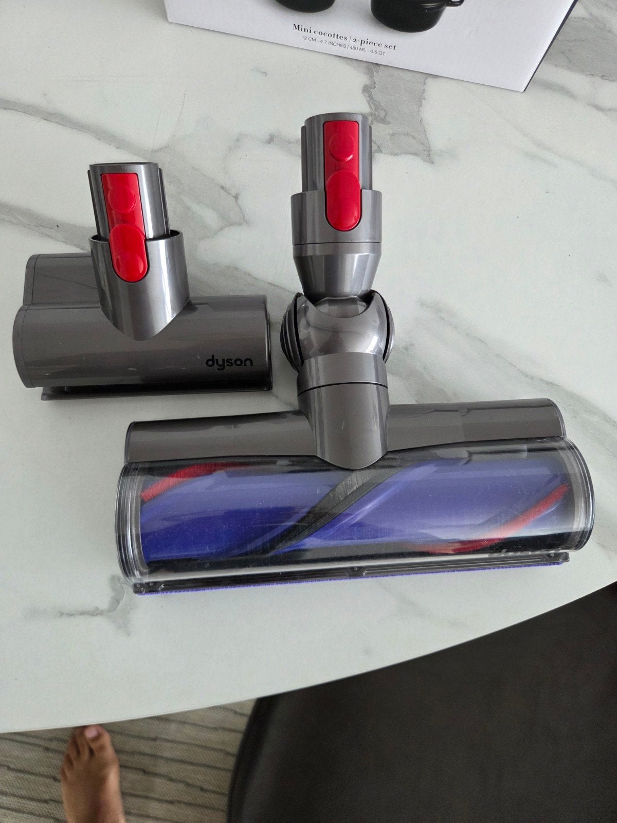 dyson turbineborstel mini en normale, Electroménager, Enlèvement ou Envoi, Comme neuf, Aspirateur traîneau, Dyson