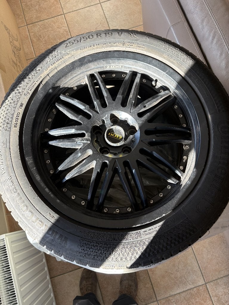 4 Continental Winterbanden 255/50 R19 XL met velgen, Velg(en), Winterbanden, Terreinwagen, Ophalen