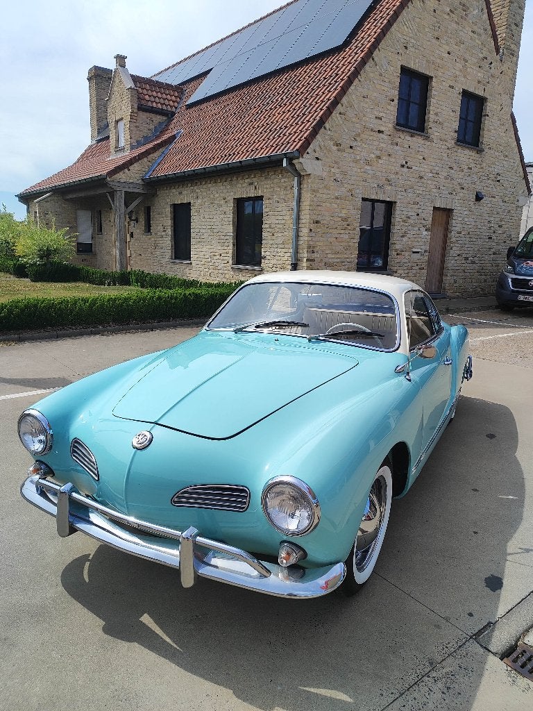 Vw karmann ghia 1964 volledig gerestaureerd + gekeurd, Auto's, 4 zetels, Achterwielaandrijving, 4 cilinders, Blauw