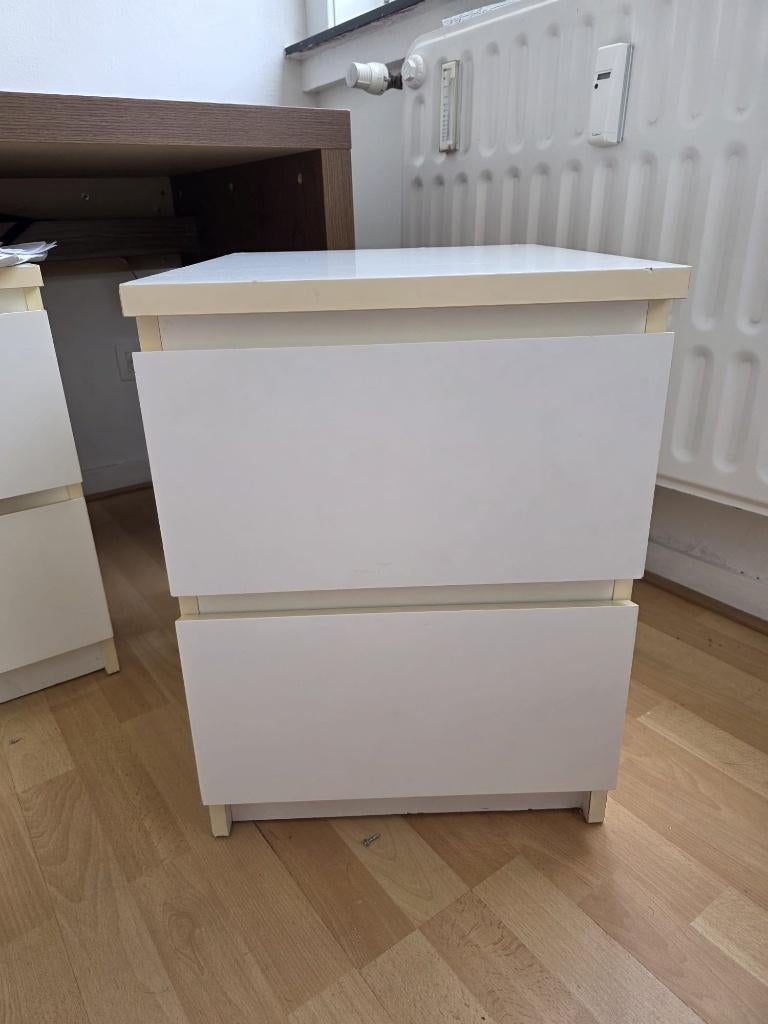 Wit kastje / nachtkastje met lade, Ophalen, Minder dan 50 cm, Gebruikt, 1 of 2 laden