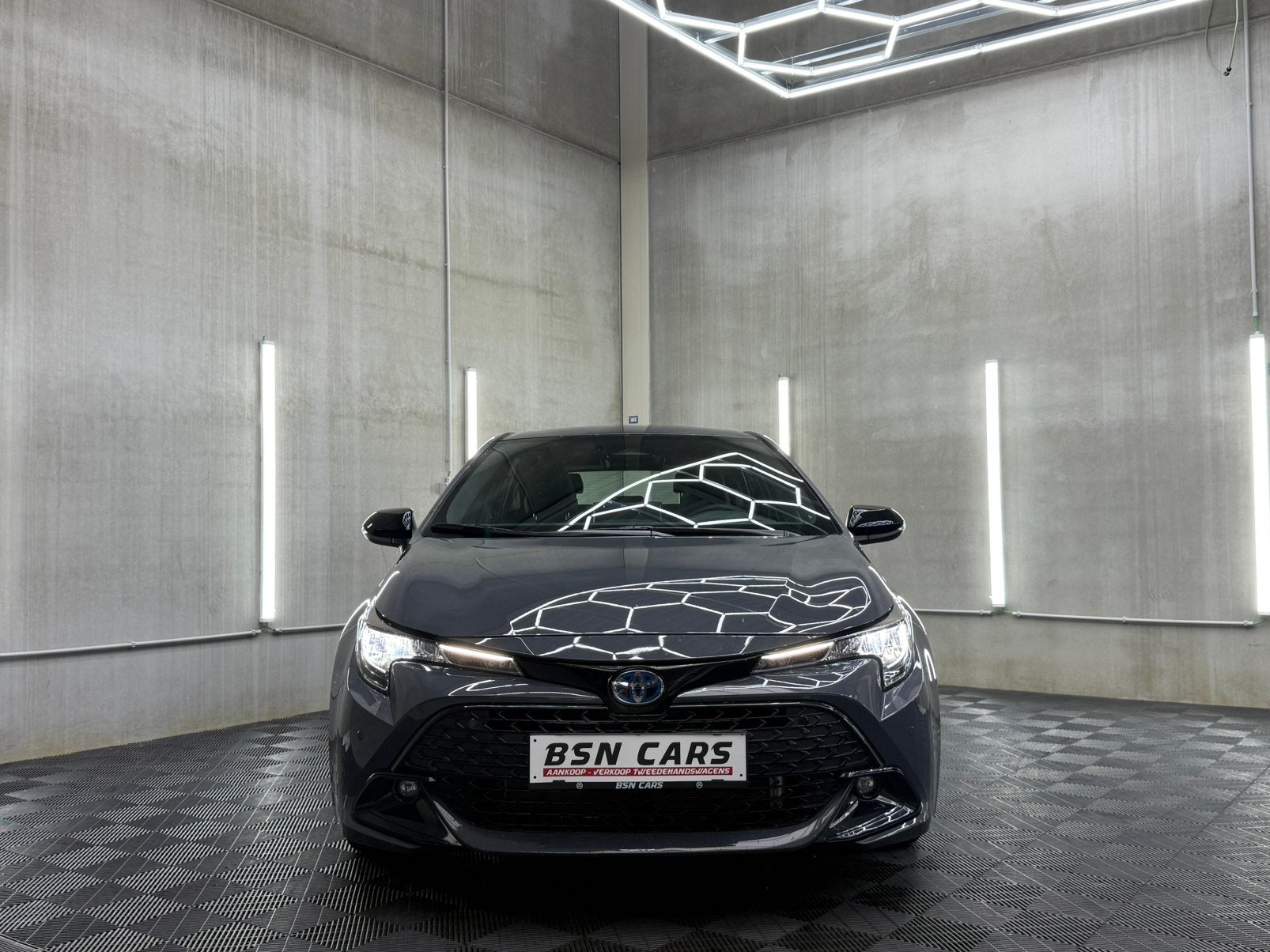 TOYOTA COROLLA/CARPLAY/CAMERA/ACC/LANE/NIEUW, Autos, Achat, Euro 6, Entreprise, Garantie prolongée