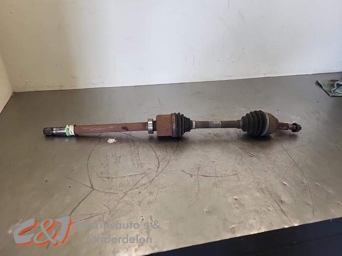 Arbre de transmission arrière gauche d'un Renault Trafic, Renault, -, 3 mois de garantie, Utilisé