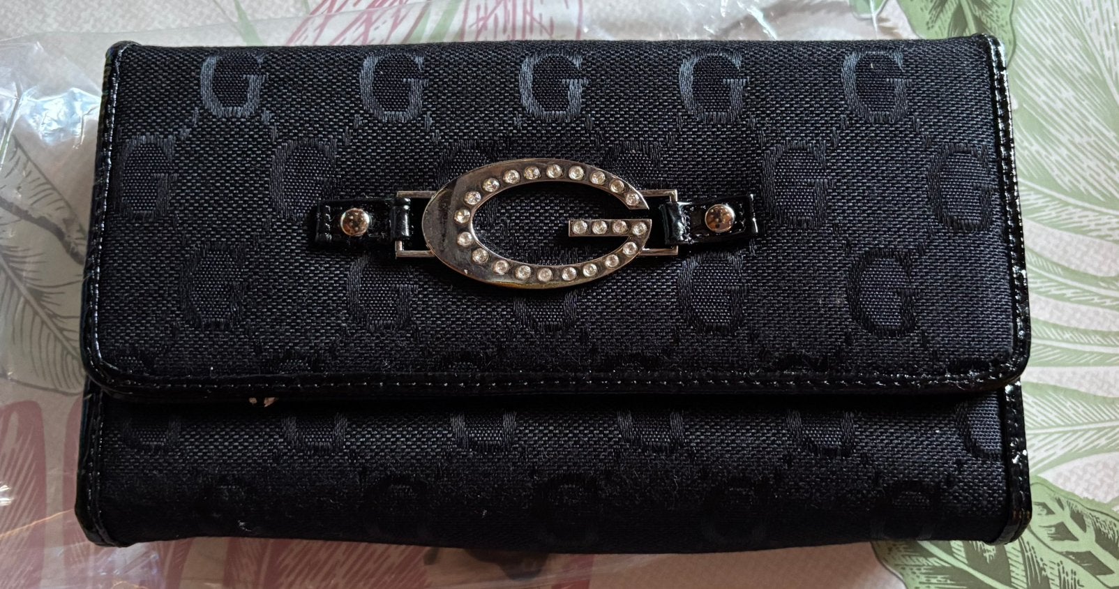 Mooie nieuwe Guess portemonnee, Handtassen en Accessoires, Portemonnees, Nieuw, Ophalen of Verzenden, Met knipsluiting, Guess