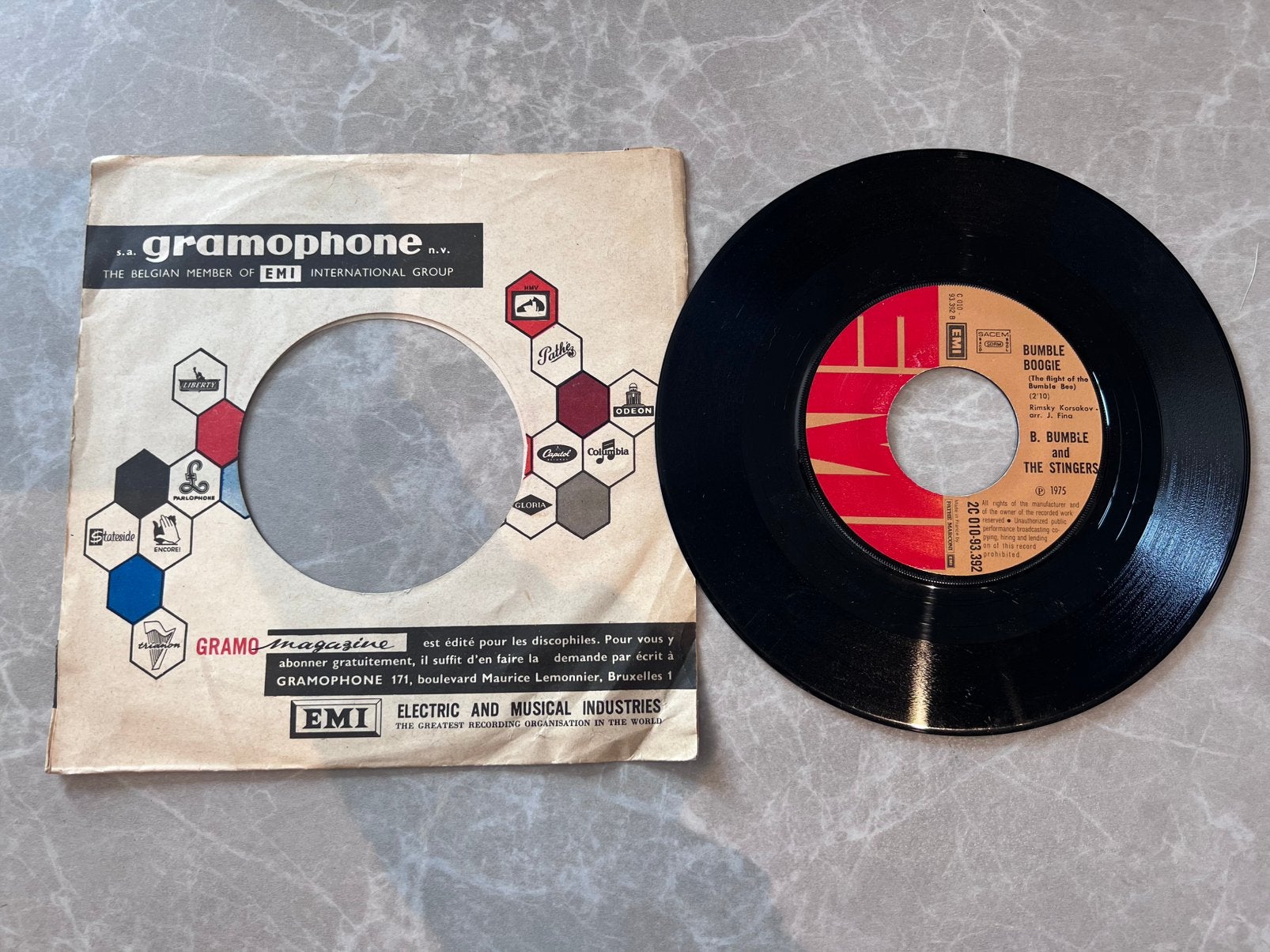 Vinyl 7" 45RPM B. Bumble & The Stingers, Ophalen of Verzenden, Gebruikt, 7 inch