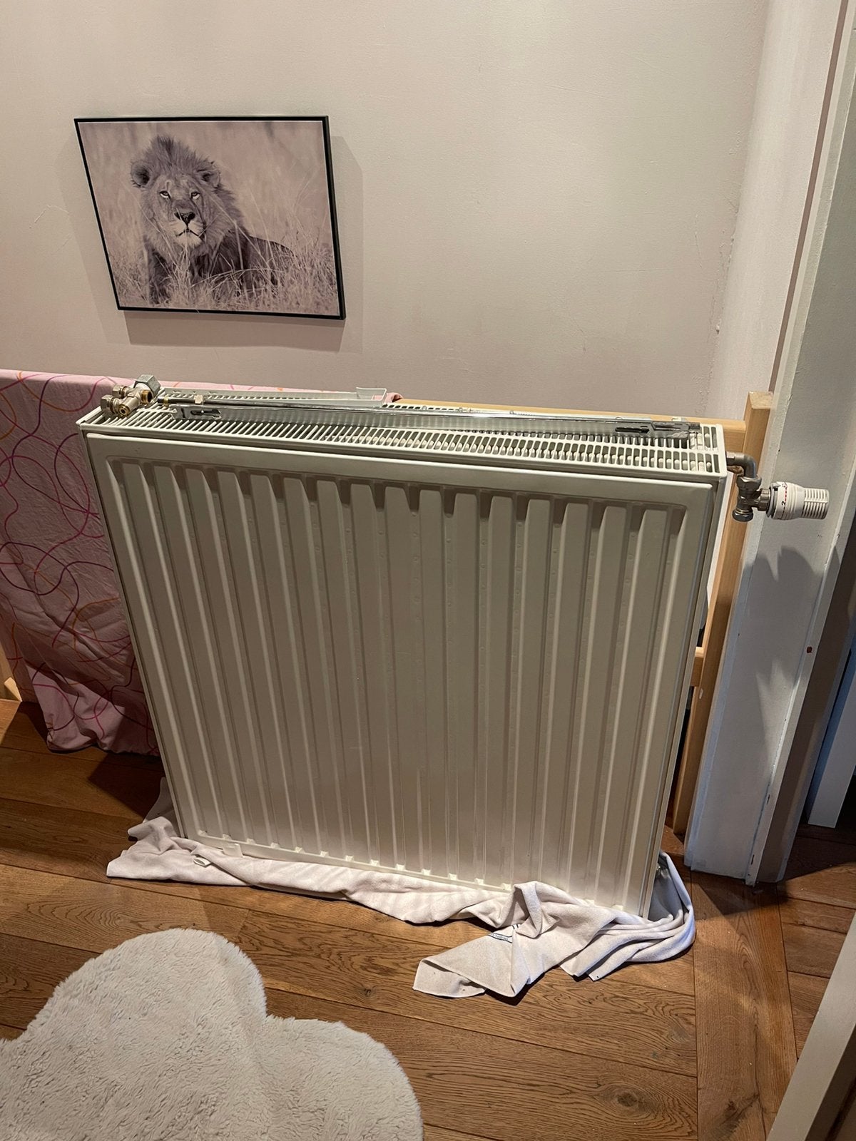 Radiateur a donner, Bricolage & Construction, Chauffage & Radiateurs, Enlèvement, Comme neuf, Radiateur