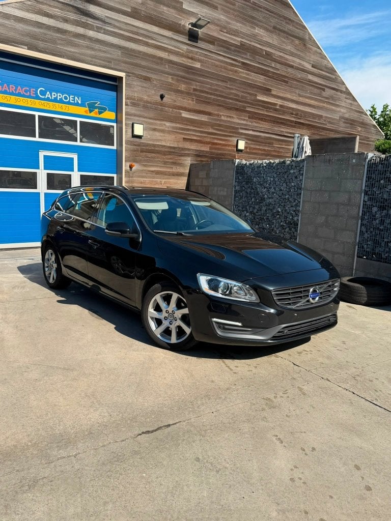 V60 2.0 D3 Momentum Geartronic, Auto's, Volvo, 129 g/km, 1984 cc, Leder, 5 deurs