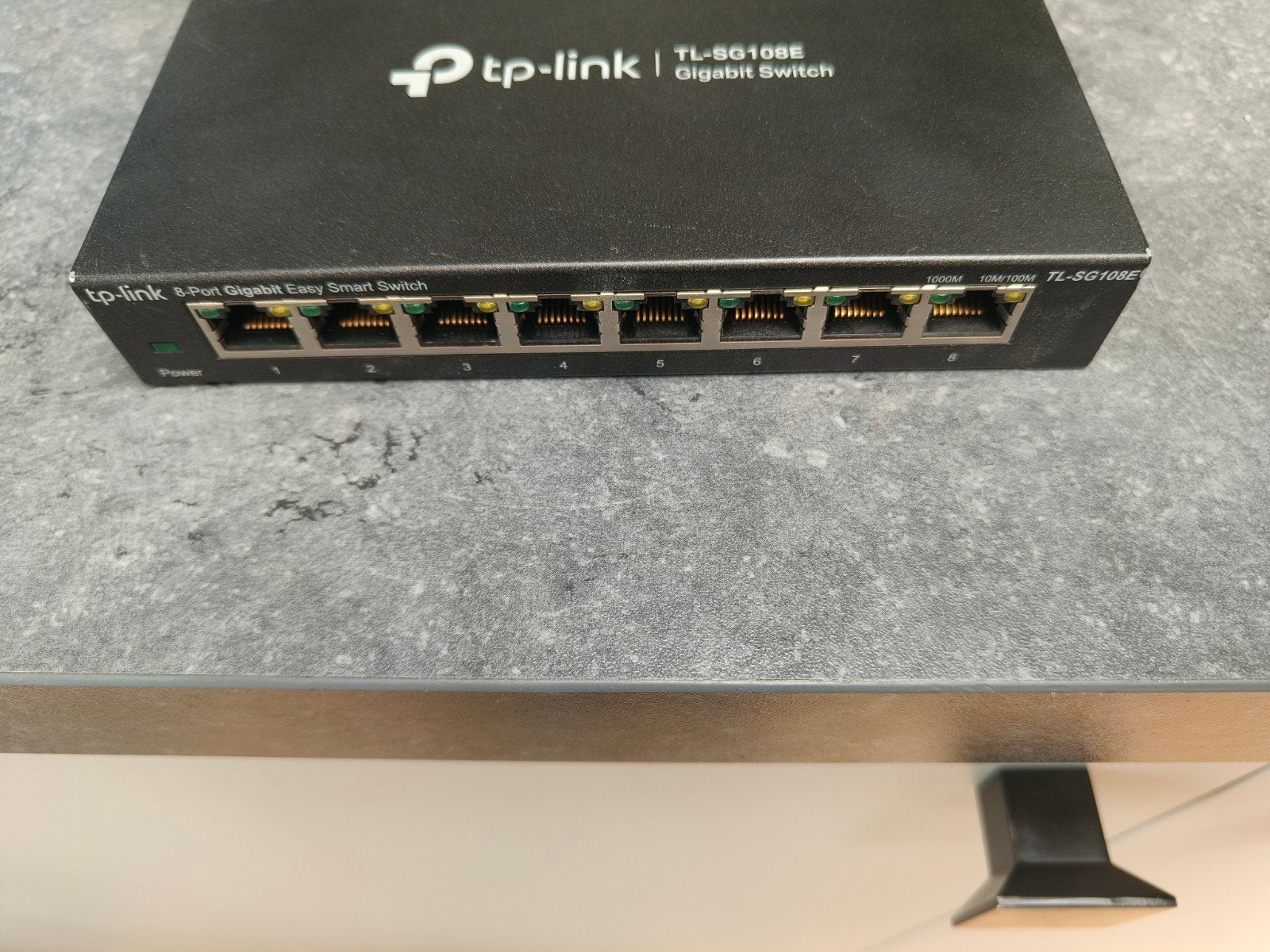 TP link 8-poorts managed switch, Computers en Software, Netwerk switches, Ophalen of Verzenden, Zo goed als nieuw