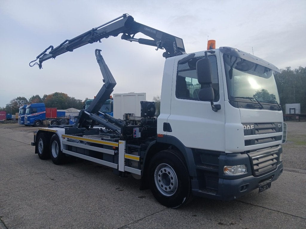DAF CF 85 410 containersysteem kraan met 323000km, Autos, Euro 5, Achat, Entreprise, 2 places