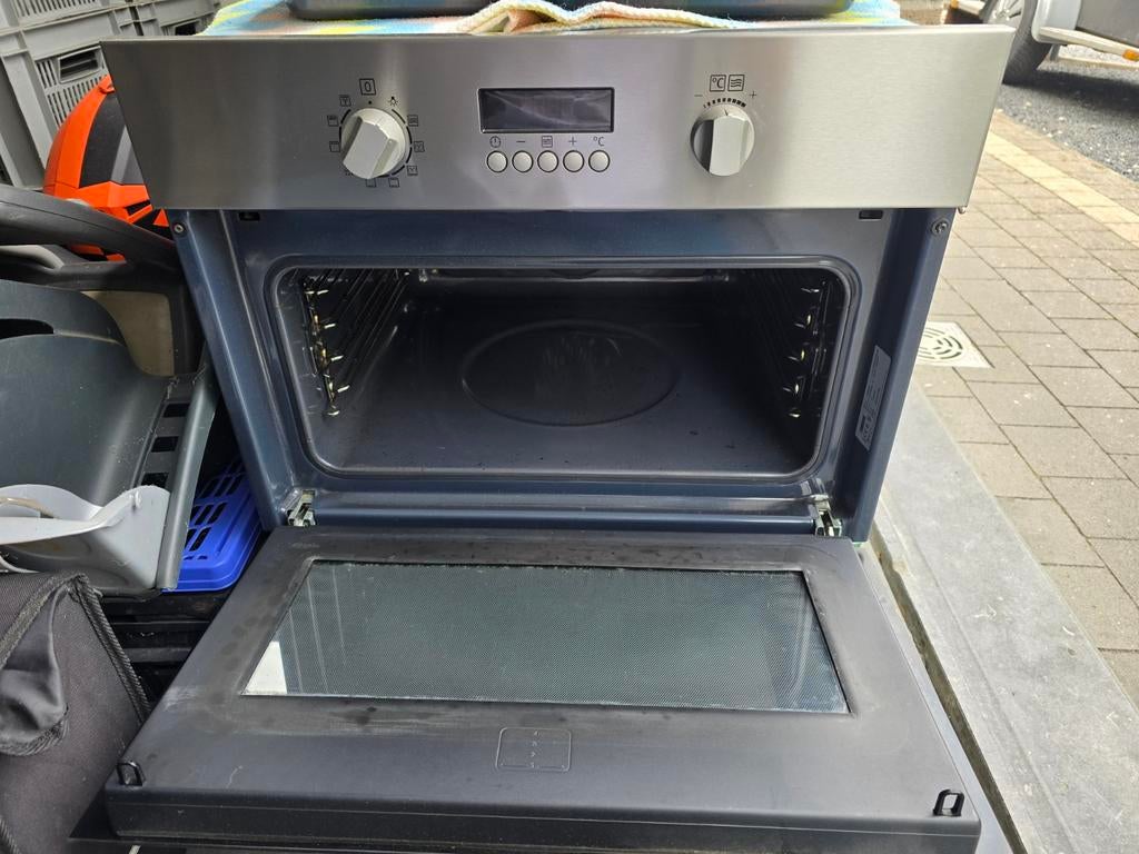 Zanussi magentron-oven, Elektronische apparatuur, Ophalen, Oven