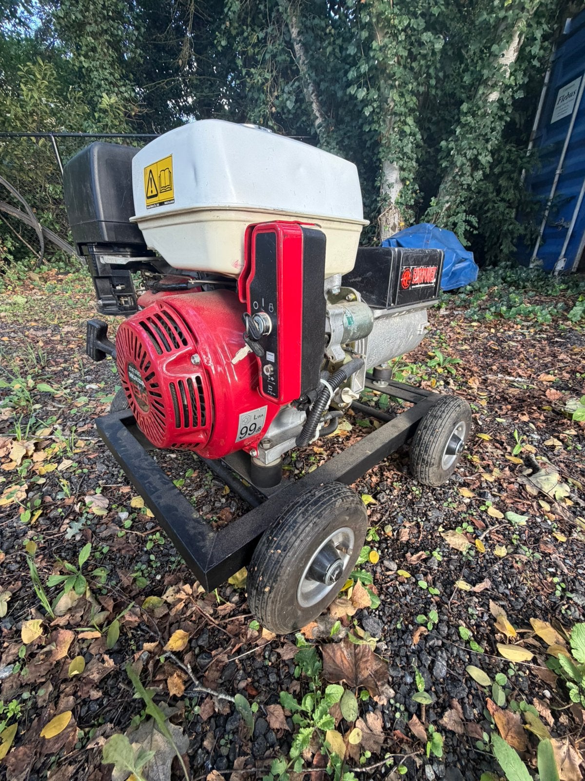 Stroomgroep Honda 13pk elektrisch gestart, Ophalen, Gebruikt, Benzine