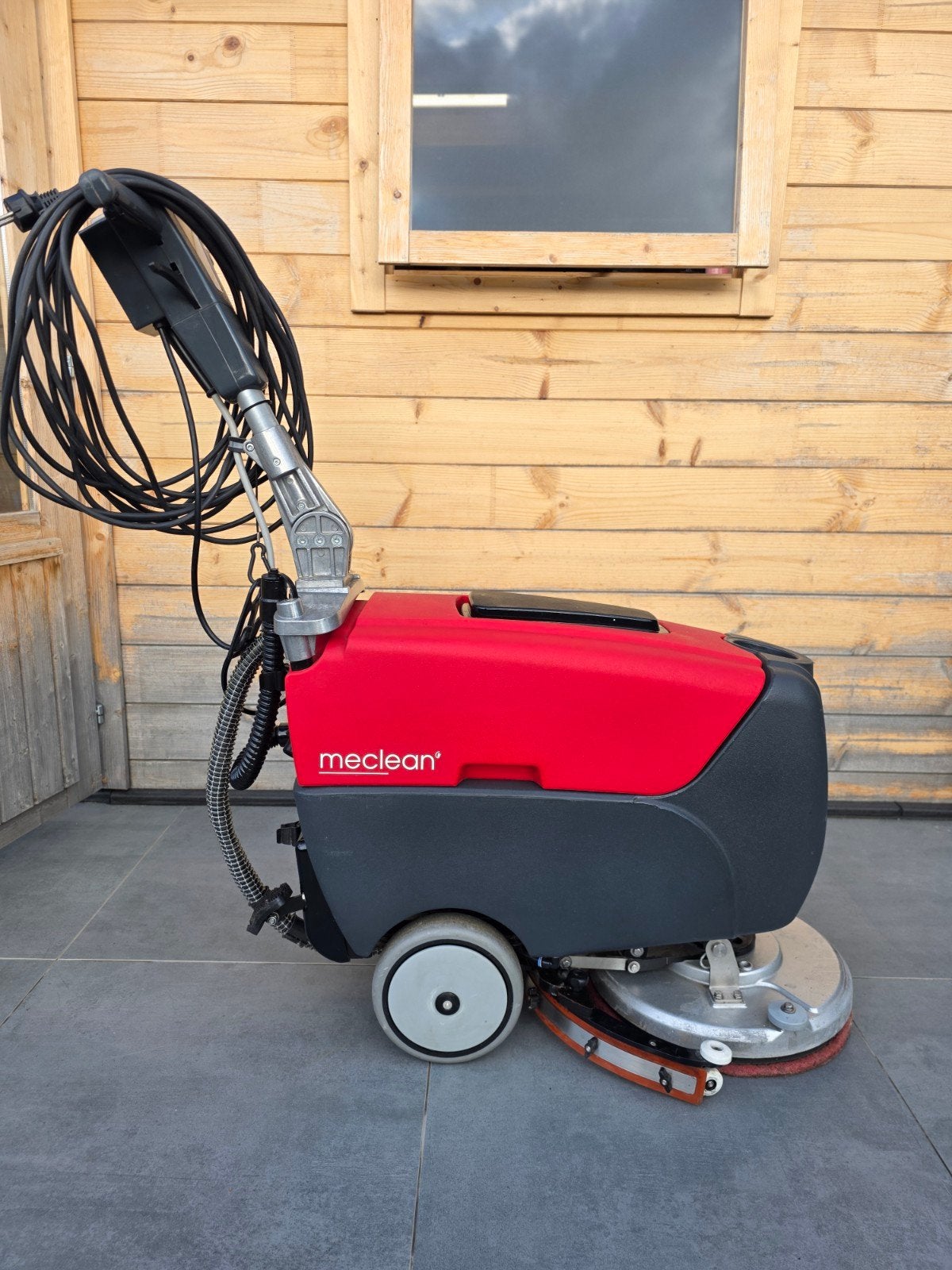 Meclean Powerscrub 40 Schrobzuigmachine op kabel, Bricolage & Construction, Enlèvement ou Envoi, Utilisé, Machine de nettoyage à brosse