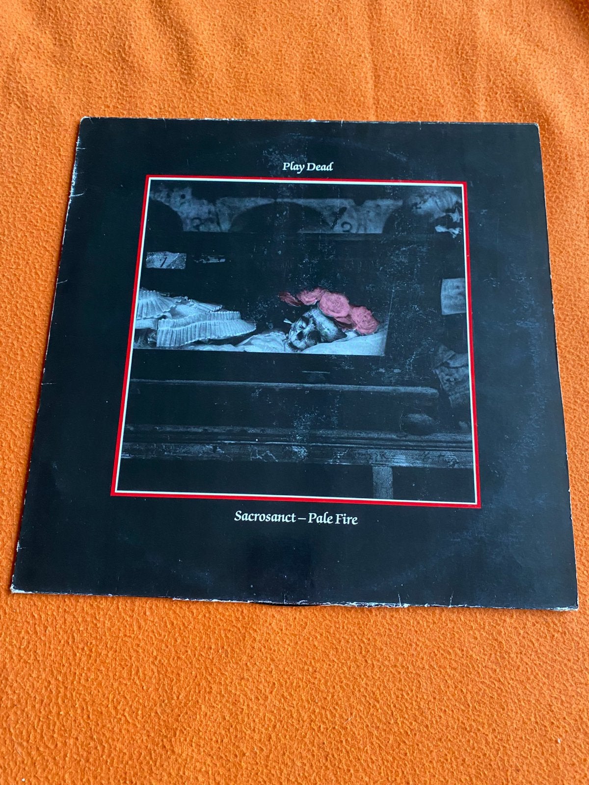 Play dead, Cd's en Dvd's, Vinyl | Overige Vinyl, Ophalen of Verzenden, Zo goed als nieuw