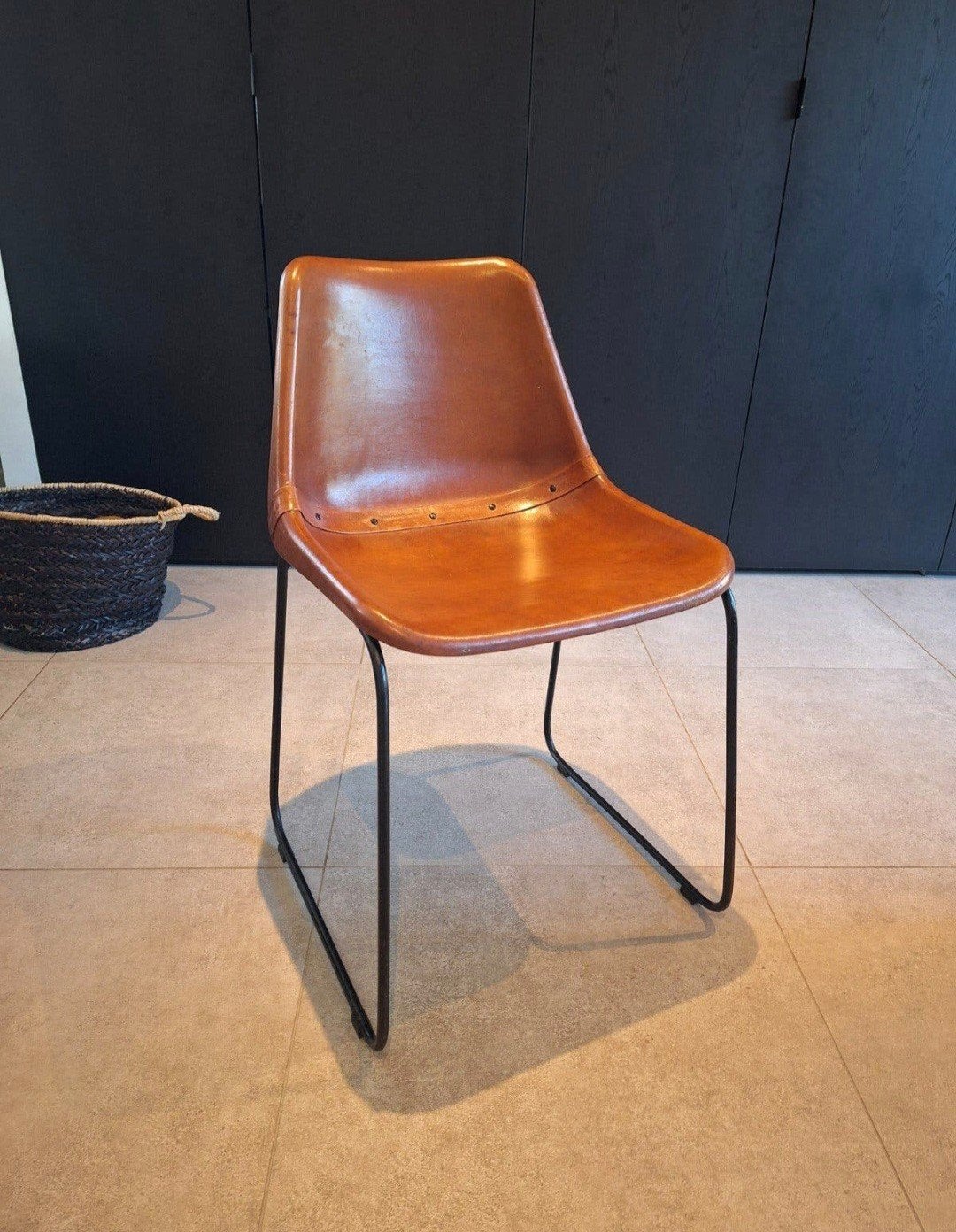 vintage stoelen / 8 stuks beschikbaar, Maison & Meubles, Enlèvement, Utilisé, Brun