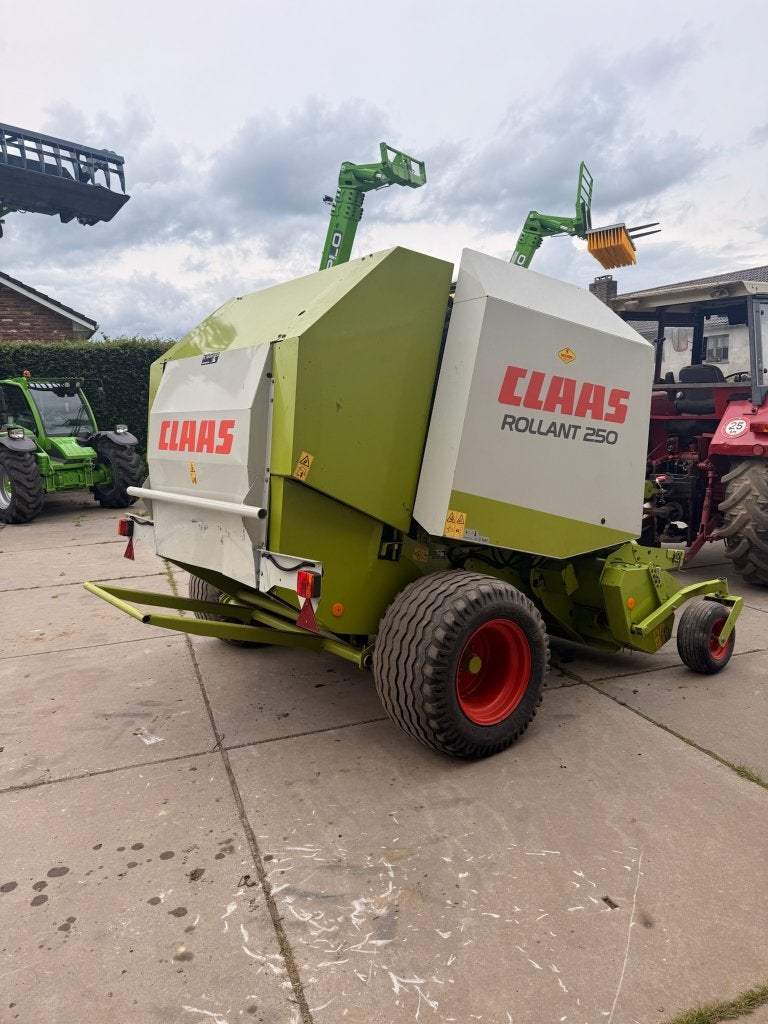 Presse Claas Rollant 250, Articles professionnels, Enlèvement, Élevage, Agricole