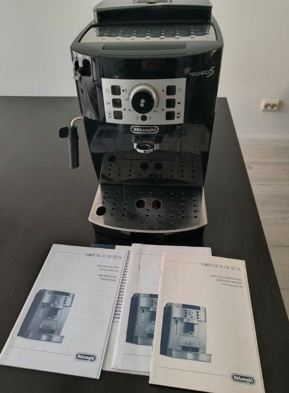 De'Longhi Magnifica S *Parfait état*, Réservoir d'eau amovible, Enlèvement ou Envoi, Cafetière, Café moulu