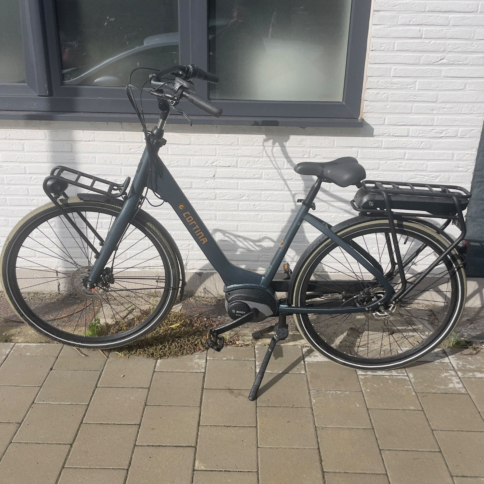 elektrische damesfiets cortina middenmotor bosch, Fietsen en Brommers, Ophalen, Cortina