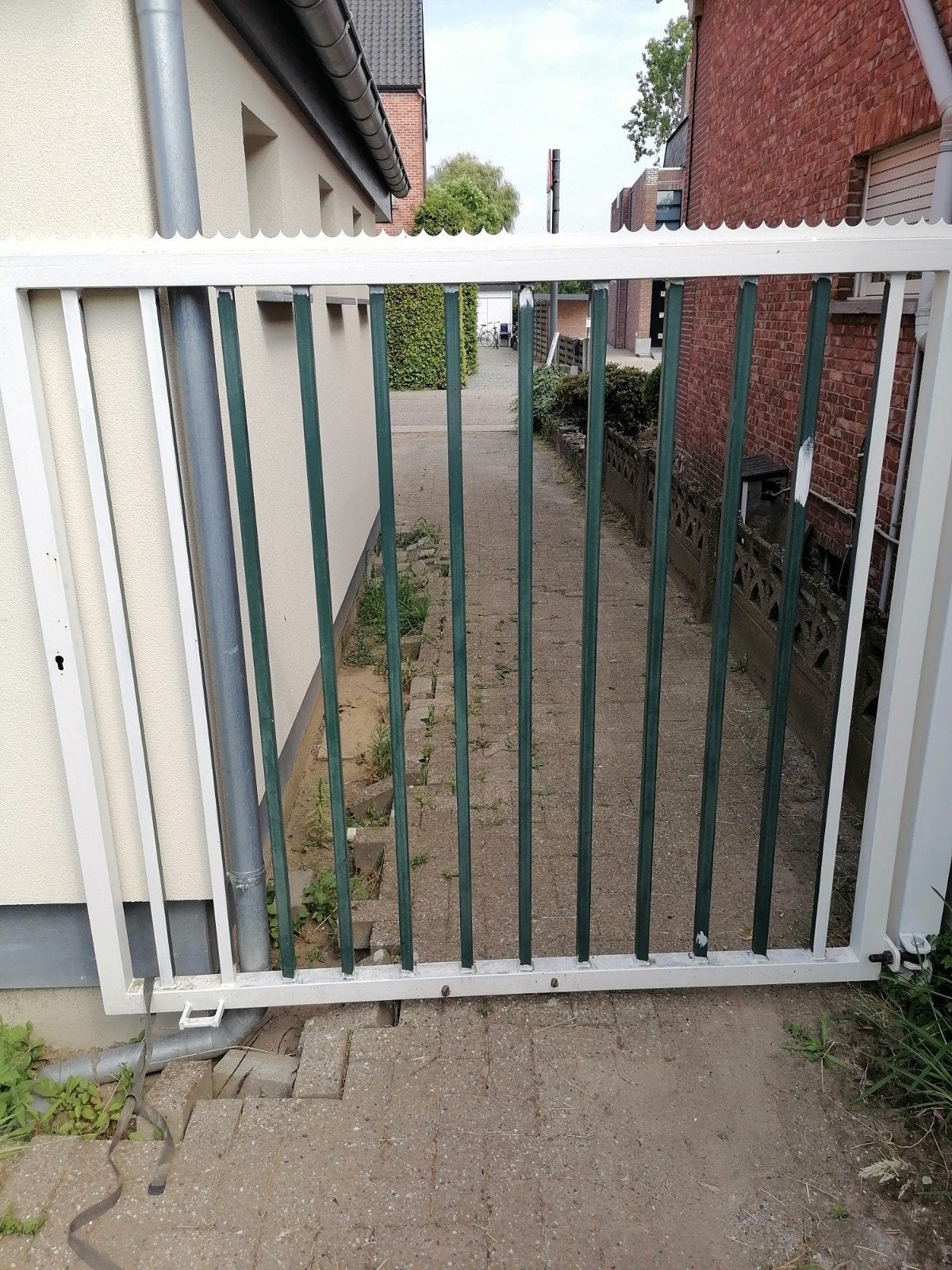 Sterke ijzeren poort, Enlèvement ou Envoi