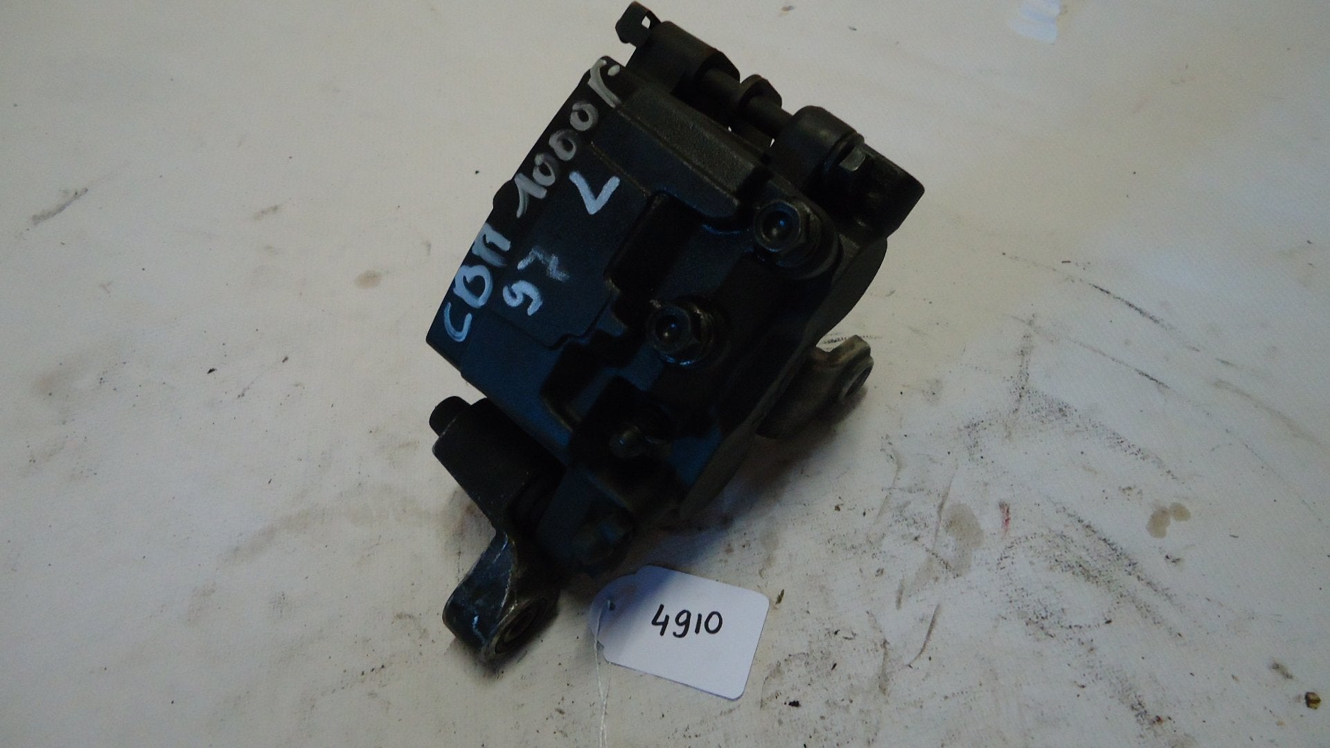 CBR1000F 1993 - 1996 Honda Remklauw D1-20909