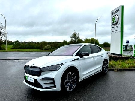 Skoda Suv Enyaq CoupÃ© RS vRS 82 kWh 220 kW 1Â° gearbox 4x4, Auto's, Automaat, Parkeersensor, Wit, Elektrisch