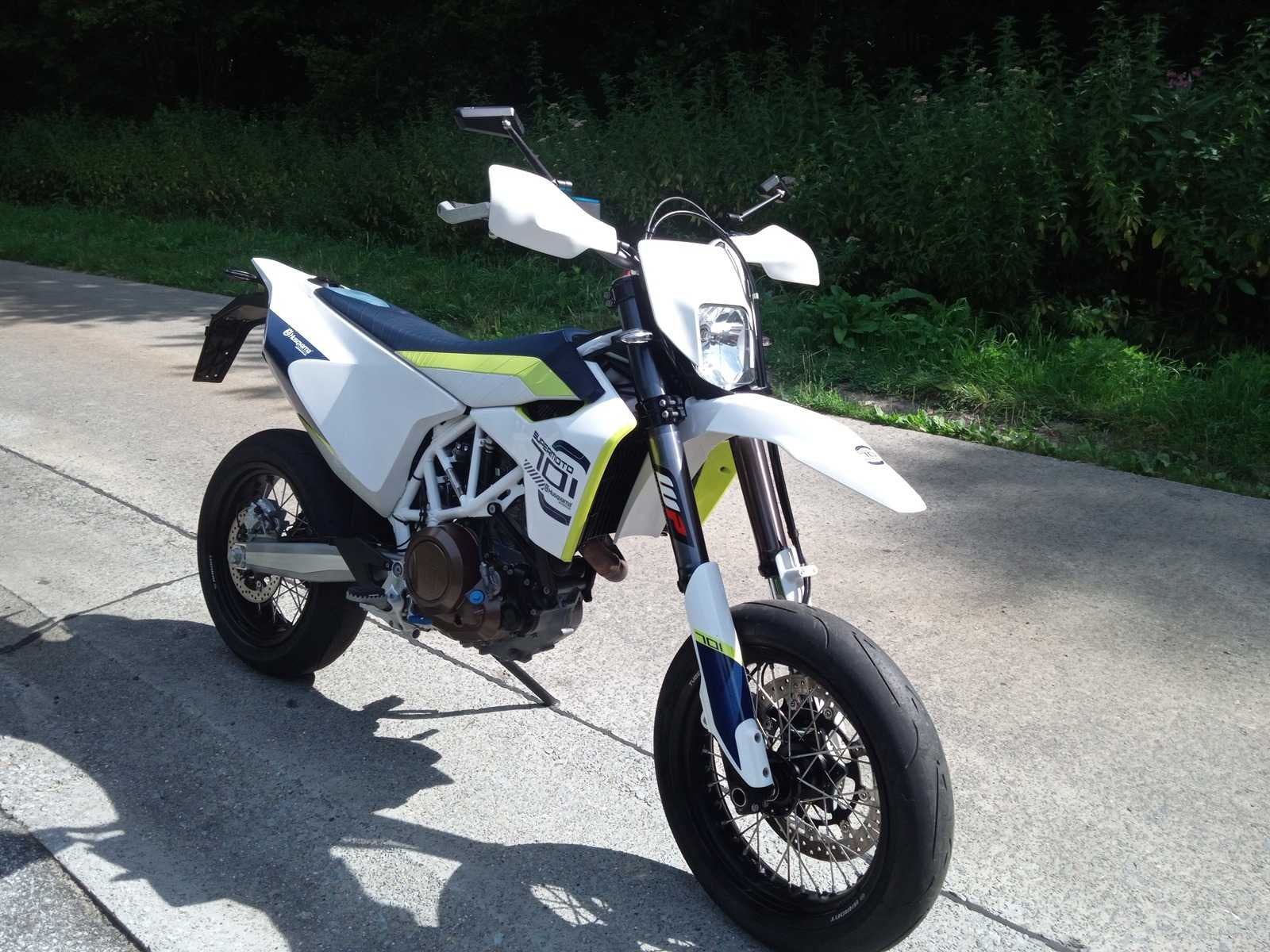 Husqvarna - Supermoto 701 - Moto, Entreprise, Autre