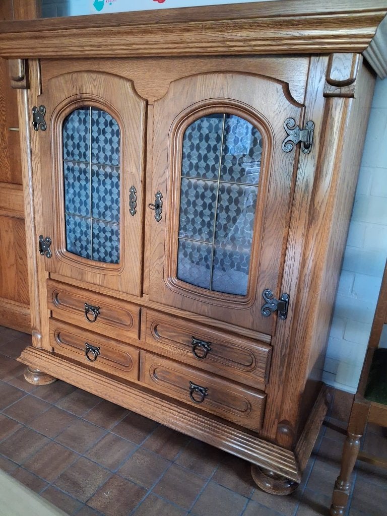 Eiken eetplaats, Antiek en Kunst, Ophalen