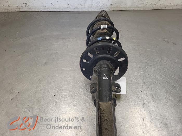 Schokdemperpoot rechts-voor van een Peugeot Partner, Gebruikt, -, -, Ophalen of Verzenden