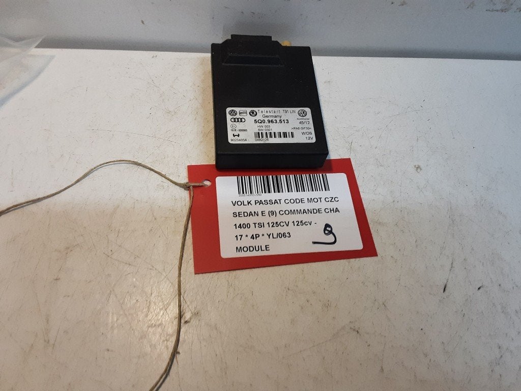 UNITE ELECTRONIQUE Volkswagen Passat (3G2) (5Q0963513), Volkswagen, Mevr. I. Hauben, Utilisé, Rue de l'Espoir 34 34
4030  GRIVEGNÉE, BE