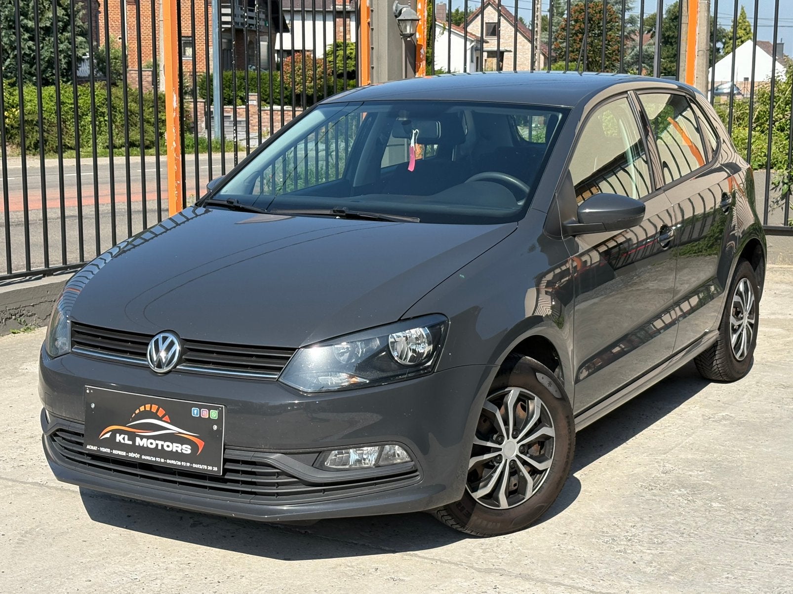 VW POLO 6C 1.0i ESSENCE 180 000KM CARPASS FACELIFT EURO 6B, Auto's, Volkswagen, Voorwielaandrijving, Stof, Bedrijf, Handgeschakeld
