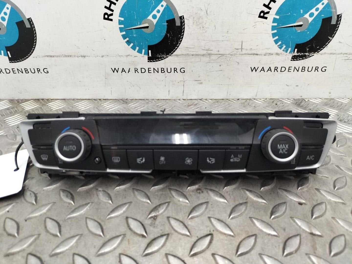 BMW 1 SERIES F20LCI 116d EDE  KACHEL BEDIENINGSPANEEL 2015, Ophalen of Verzenden, Gebruikt, ARN erkend