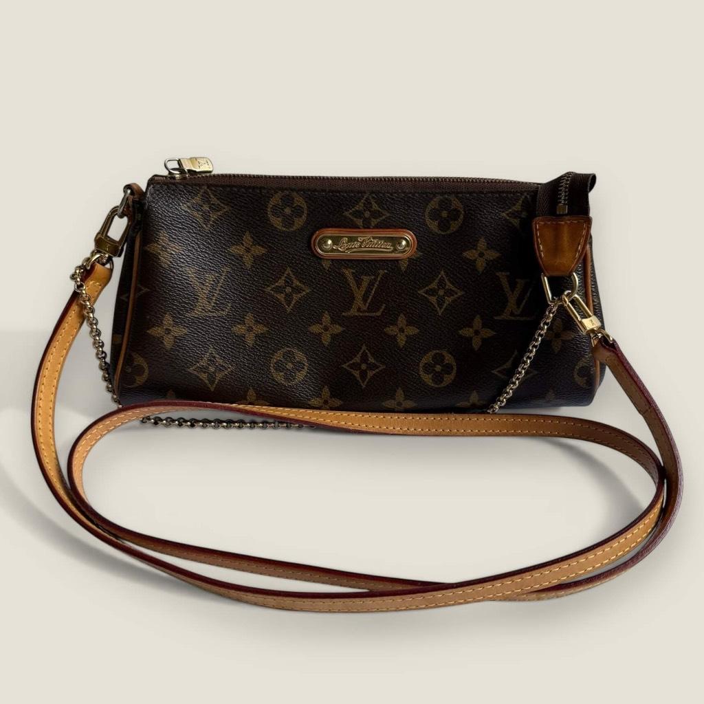 Louis Vuitton Eva monogram crossbody, Handtassen en Accessoires, Tassen | Schoudertassen, Overige merken, Gebruikt, Bruin, Ophalen of Verzenden