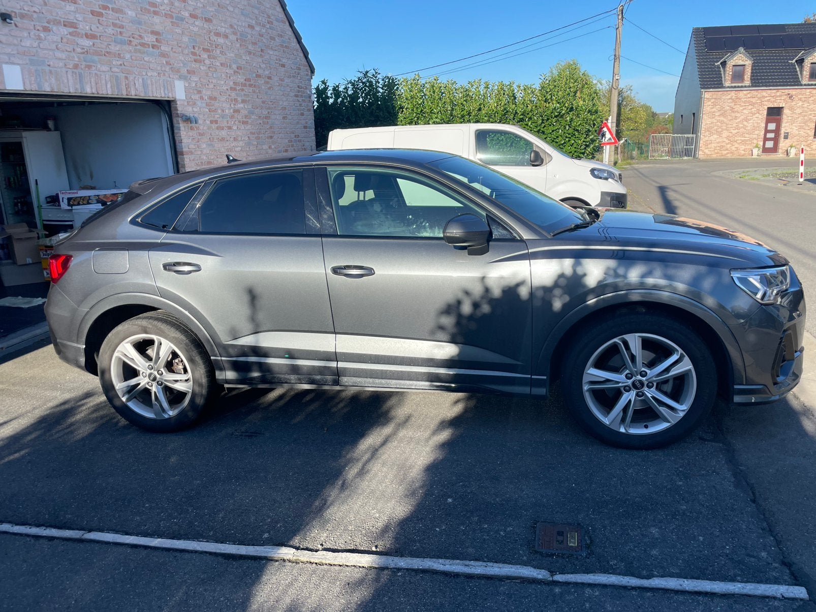 Audi Q3 S-Line interieur/exterieur Volledige opties.60.000km, Auto's, Automaat, Diesel, Particulier, Te koop